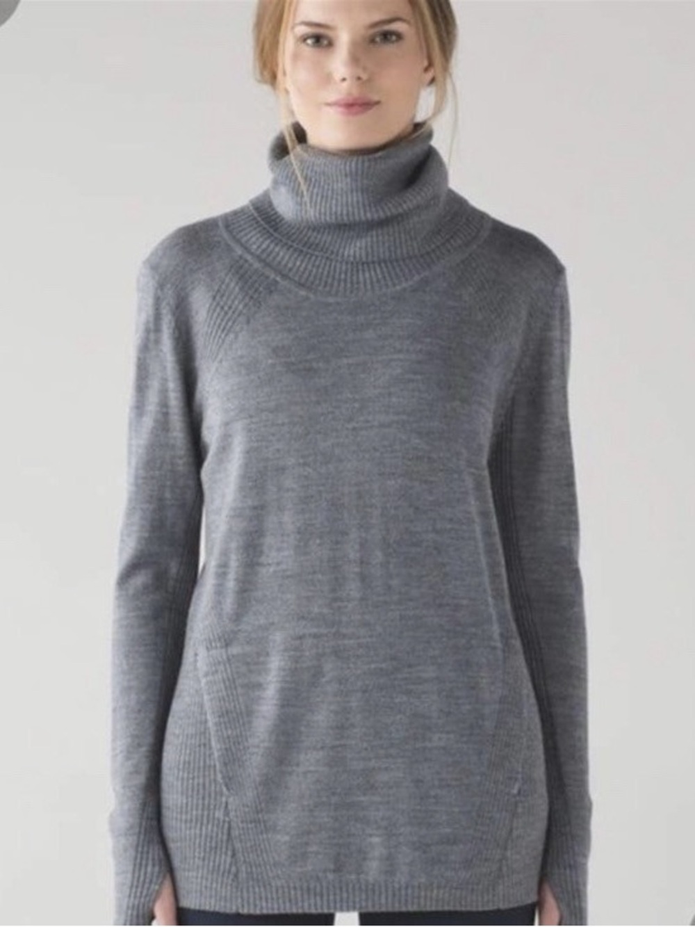 Lululemon Sweat And Savasana
Sweater Rib-Knit Grey turtleneck